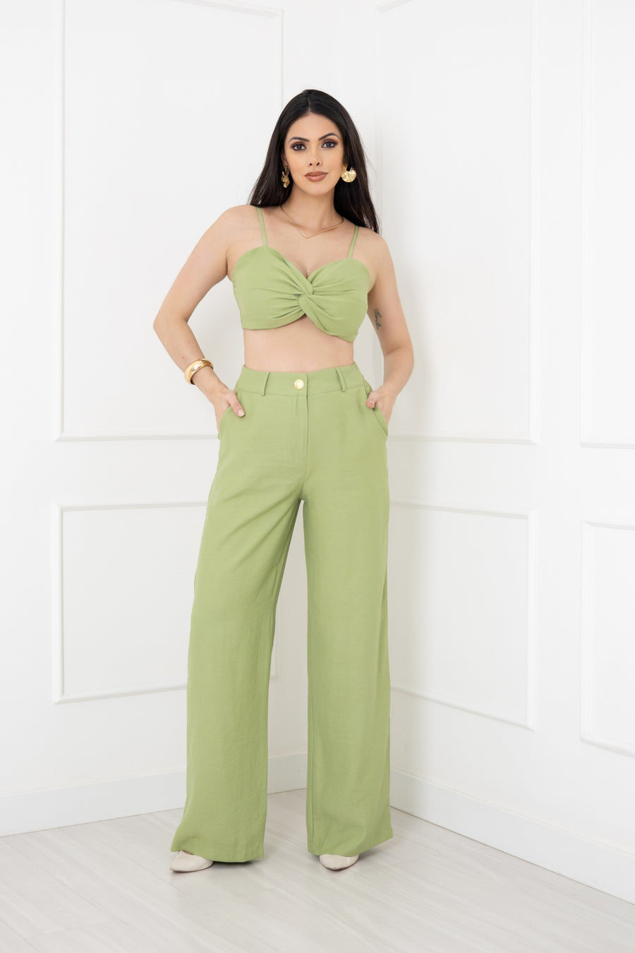 O CONJUNTO PERFEITO PARA QUEM BUSCA ELEGÂNCIA E CONFORTO!