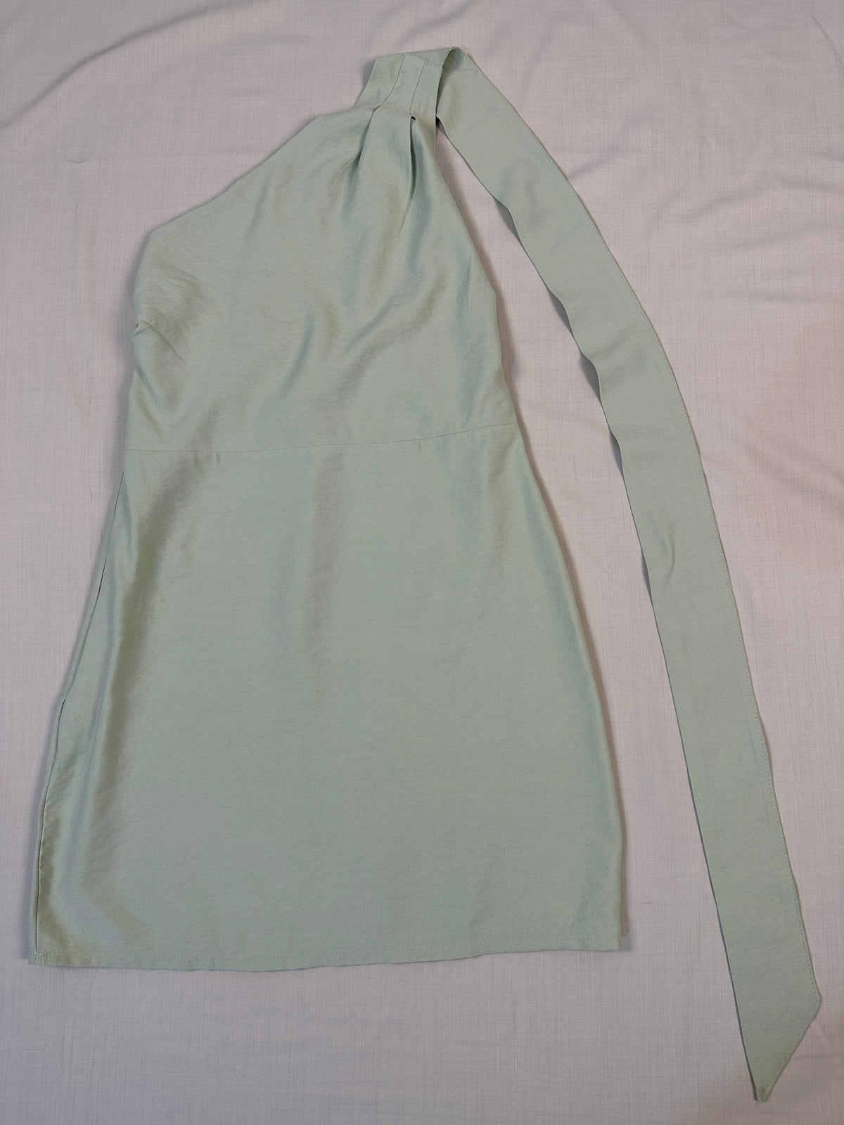 Vestido Curto Um Ombro Só c/ Faixa no Pescoço - Atacado