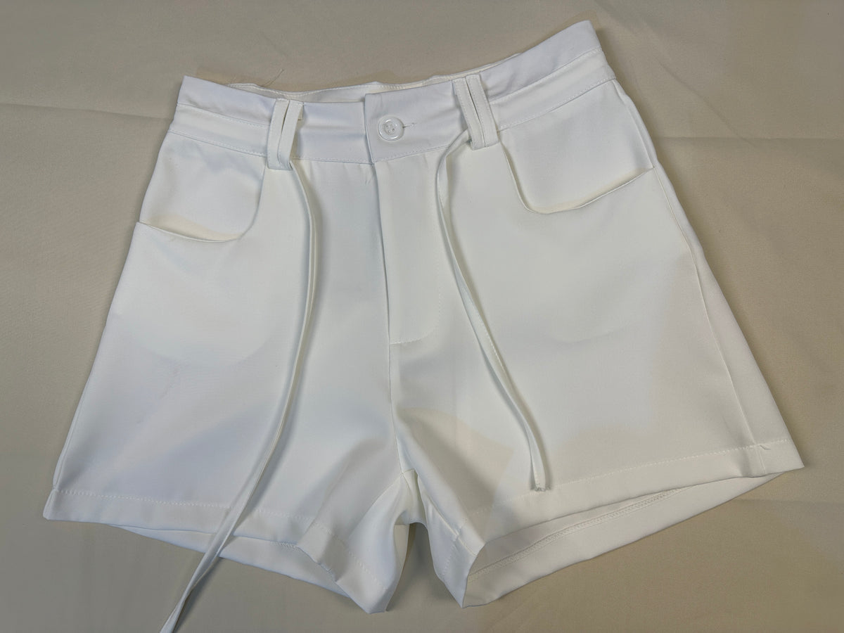 Short Alfaiataria Cintura Alta com Amarração